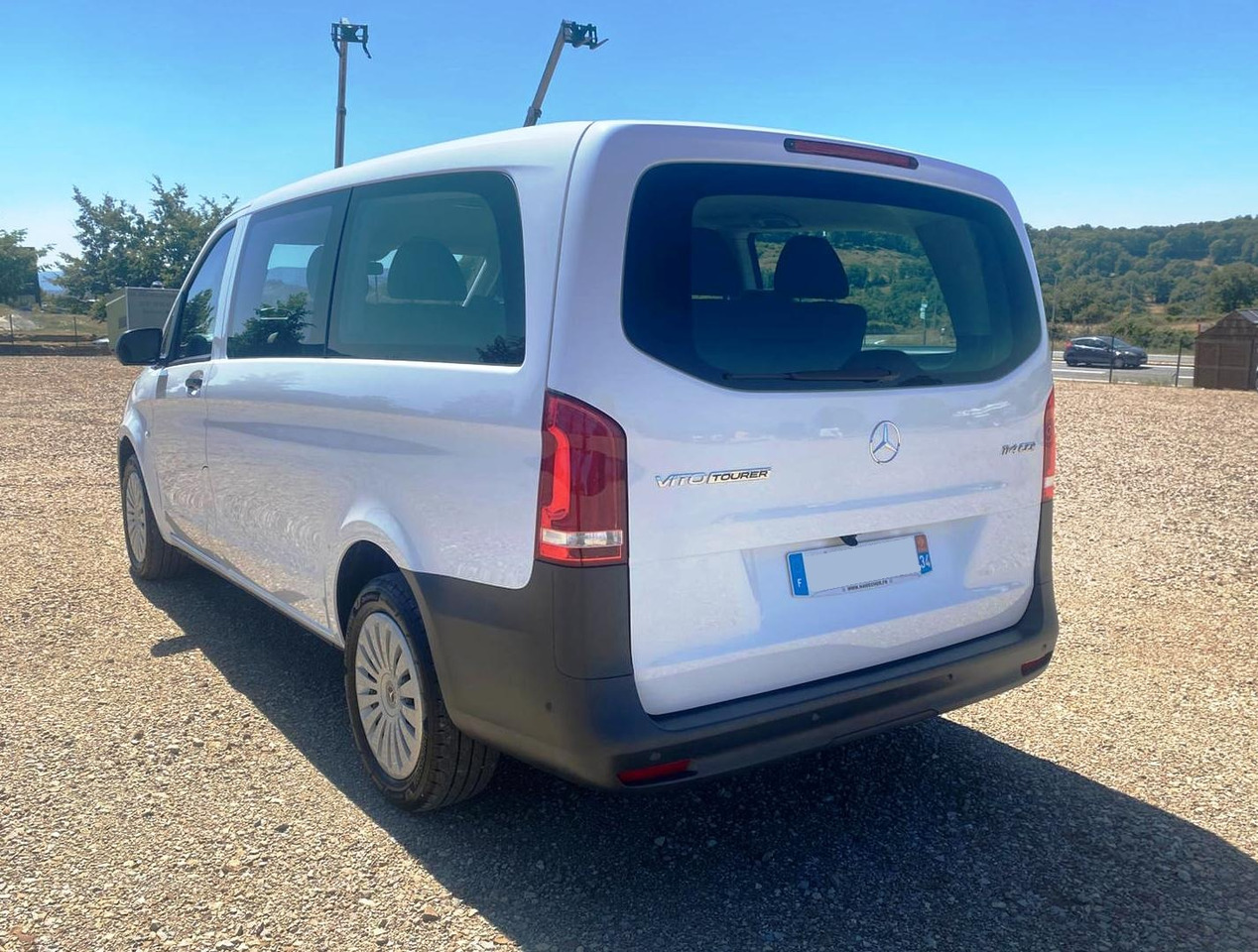 MERCEDES-BENZ Vito Tourer 114 CDI 136 Long Pro 9G-Tronic 8 Places - Transport de personnes: photos 3 MERCEDES-BENZ Vito Tourer 114 CDI 136 Long Pro 9G-Tronic 8 Places - Transport de personnes: photos 3