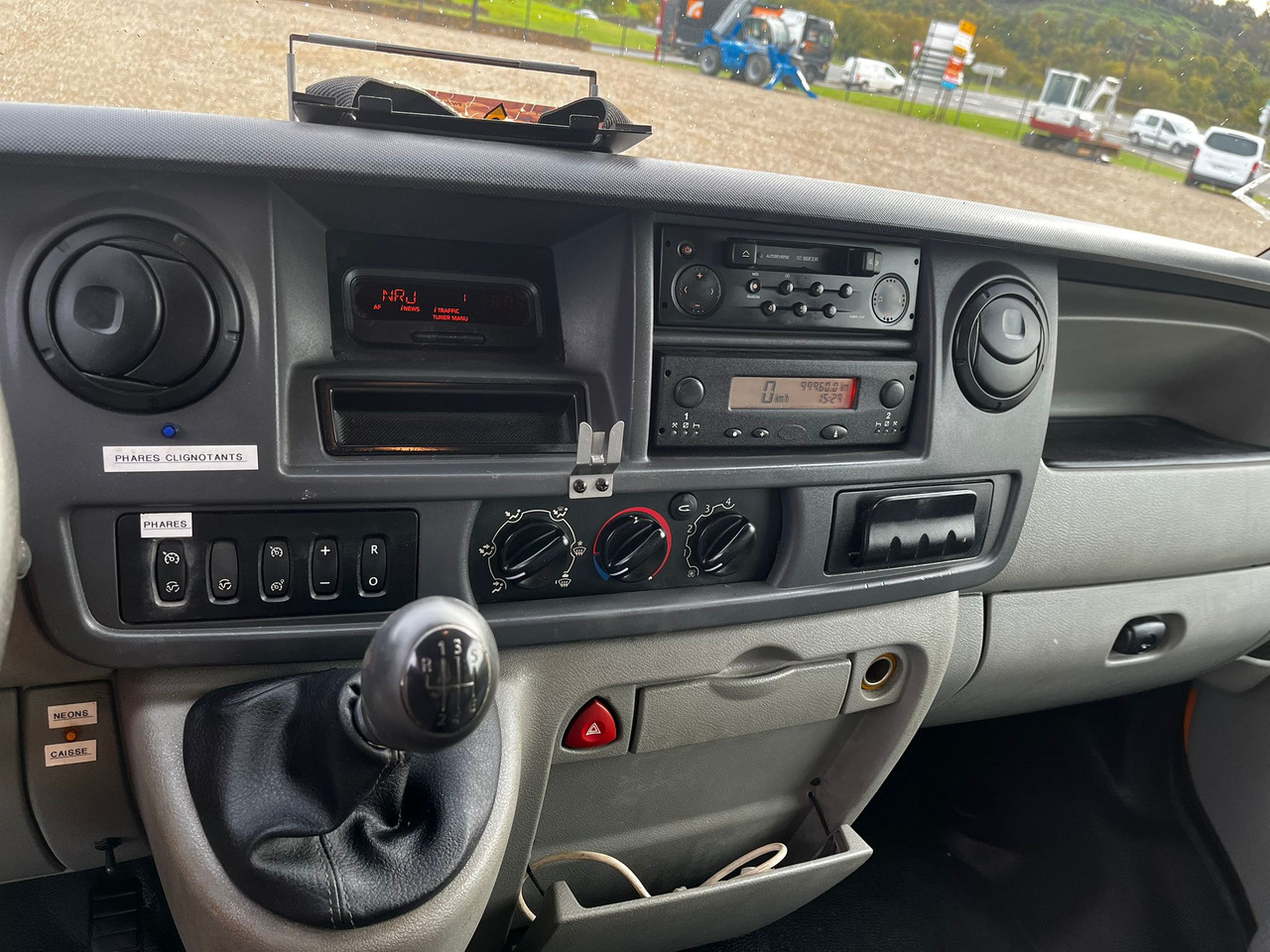 Camion fourgon RENAULT Mascott DCI 160 CAISSE + HAYON: photos 7