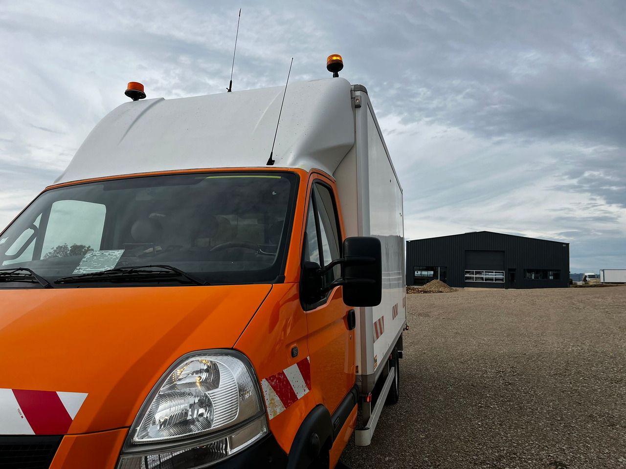 Camion fourgon RENAULT Mascott DCI 160 CAISSE + HAYON: photos 18