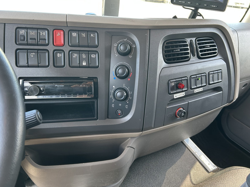 DAF LF 320 FA / Effer 175.2/c3s Crane / 363 dkm / Plateau / APK TUV 08-25 - Camion grue: photos 5 DAF LF 320 FA / Effer 175.2/c3s Crane / 363 dkm / Plateau / APK TUV 08-25 - Camion grue: photos 5