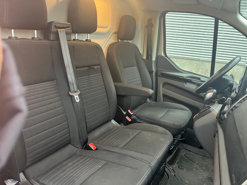 Ford Transit Custom 320 / 2.0 TDCI / L2H1 Limited / APK-TUV 10-26 - Fourgonnette: photos 4 Ford Transit Custom 320 / 2.0 TDCI / L2H1 Limited / APK-TUV 10-26 - Fourgonnette: photos 4