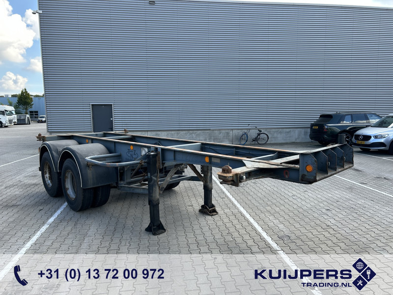 Fruehauf ED 24 / 2 as Blad - Spring / Container 20 FT / Classic / Oldtimer - Semi-remorque porte-conteneur/ Caisse mobile: photos 1 Fruehauf ED 24 / 2 as Blad - Spring / Container 20 FT / Classic / Oldtimer - Semi-remorque porte-conteneur/ Caisse mobile: photos 1