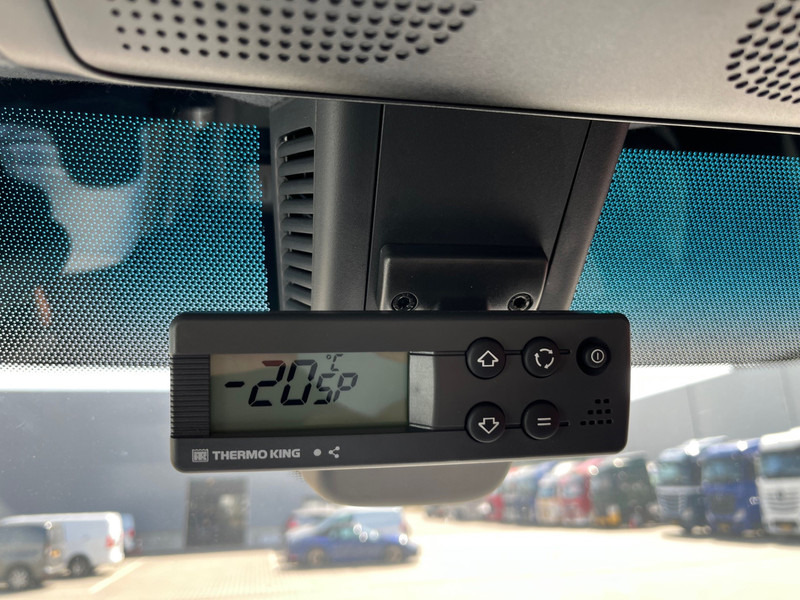Mercedes-Benz Sprinter 317 1.9 CDI H2 L2 / NIEUW ! / 2024 Kenteken / Thermo King Koeler - Utilitaire frigorifique: photos 5 Mercedes-Benz Sprinter 317 1.9 CDI H2 L2 / NIEUW ! / 2024 Kenteken / Thermo King Koeler - Utilitaire frigorifique: photos 5