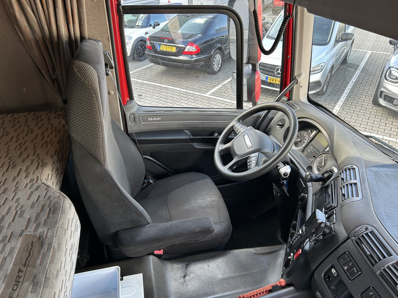 DAF CF 400 FT Space Cab / 798 dkm / NL Truck / APK TUV 07-26 - Tracteur routier: photos 3 DAF CF 400 FT Space Cab / 798 dkm / NL Truck / APK TUV 07-26 - Tracteur routier: photos 3