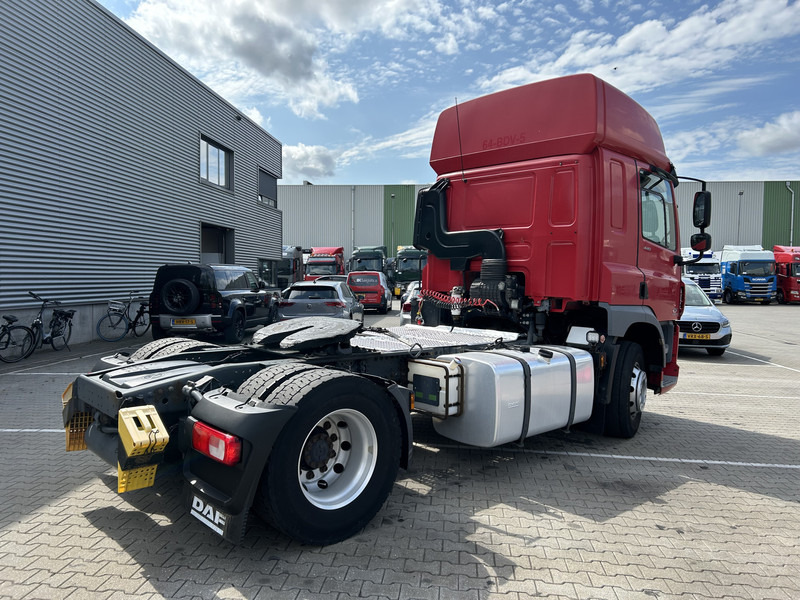DAF CF 440 FT Space Cab / ADR / 740 dkm / PTO / APK TUV 06-26 - Tracteur routier: photos 2 DAF CF 440 FT Space Cab / ADR / 740 dkm / PTO / APK TUV 06-26 - Tracteur routier: photos 2