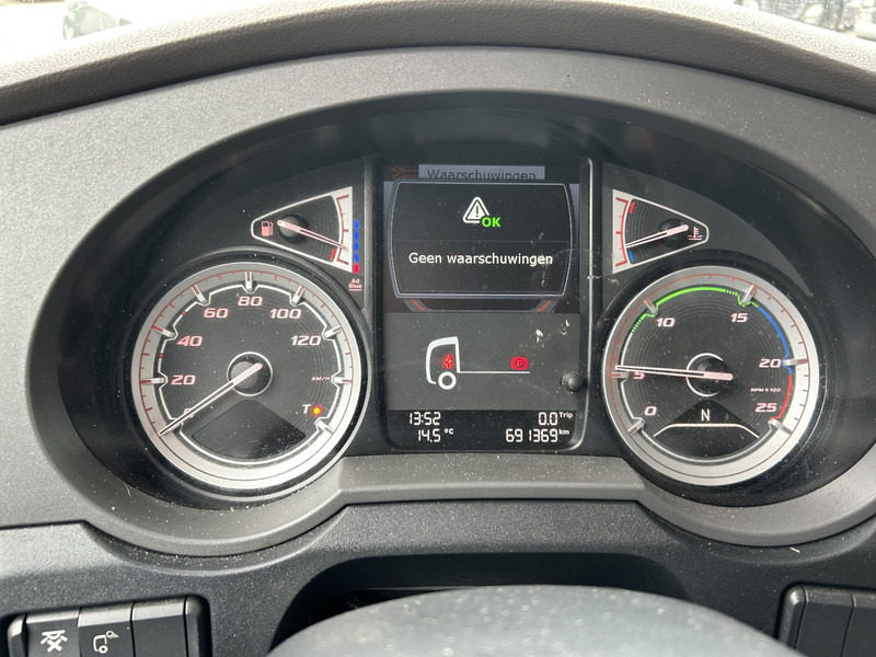 DAF XF 450 FT Space Cab / 691 dkm / MX Brake / APK TUV 03-26 - Tracteur routier: photos 4 DAF XF 450 FT Space Cab / 691 dkm / MX Brake / APK TUV 03-26 - Tracteur routier: photos 4