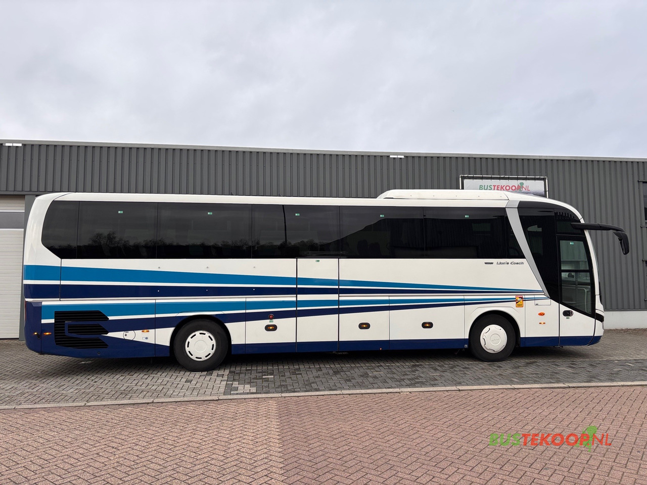 Autocar MAN R 07 Lion's Coach: photos 7 Autocar MAN R 07 Lion's Coach: photos 7