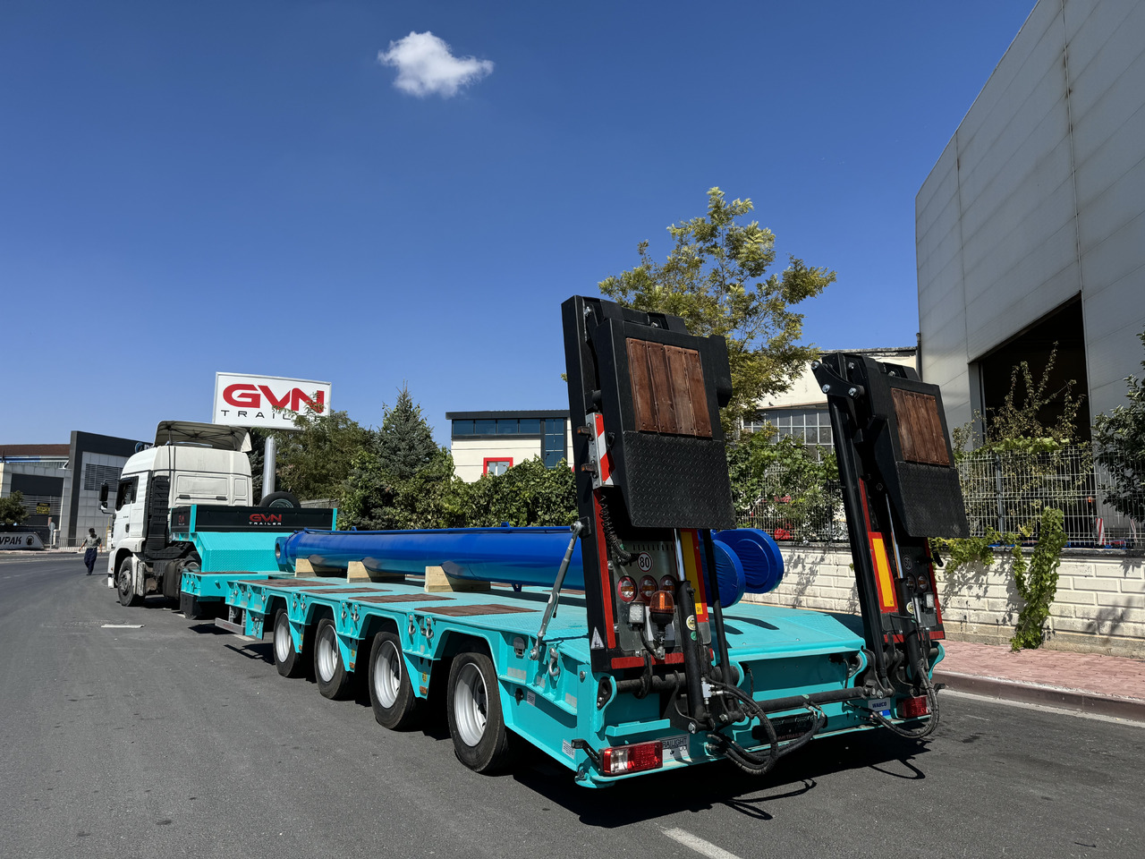 GVN Trailer 4 AXLE EXTENDABLE LOWBED - Semi-remorque surbaissé: photos 1 GVN Trailer 4 AXLE EXTENDABLE LOWBED - Semi-remorque surbaissé: photos 1