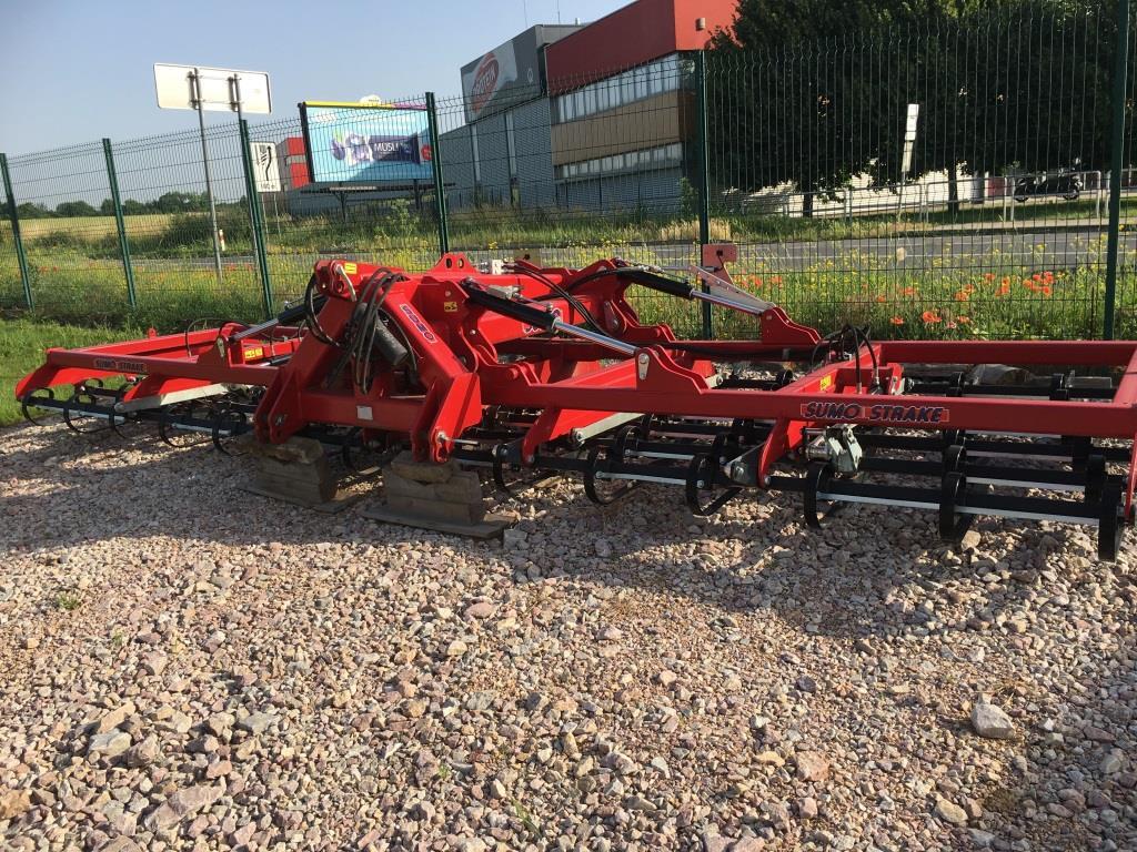 Sumo - Herse: photos 1 Sumo - Herse: photos 1