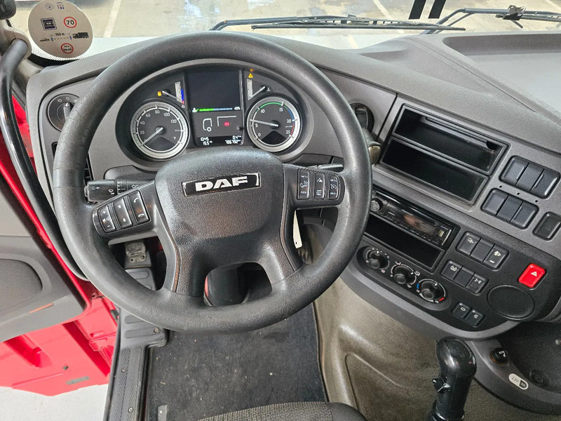 Tracteur routier DAF XF 460 SPACECAB / RETARDER /MANUEL: photos 10