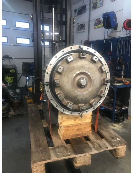 Volvo Versnellingsbak PT2116 22416 - Boîte de vitesse pour Tombereau articulé: photos 5 Volvo Versnellingsbak PT2116 22416 - Boîte de vitesse pour Tombereau articulé: photos 5