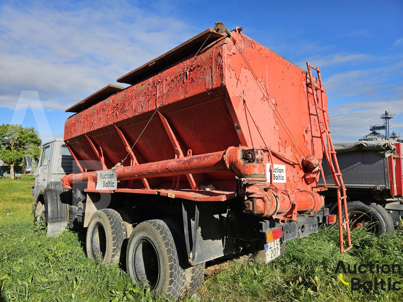 Kamaz 55102 - Camion: photos 3 Kamaz 55102 - Camion: photos 3
