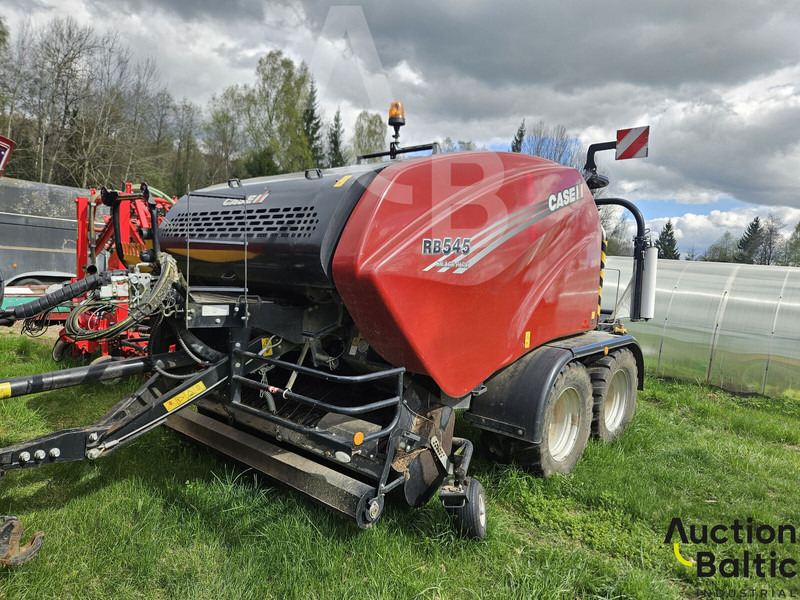 Case IH RB545Silage - Presse à balles rondes: photos 1 Case IH RB545Silage - Presse à balles rondes: photos 1