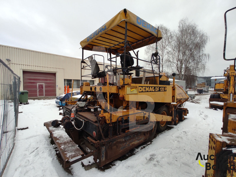 Demag DF 120 P - Finisseur: photos 3 Demag DF 120 P - Finisseur: photos 3
