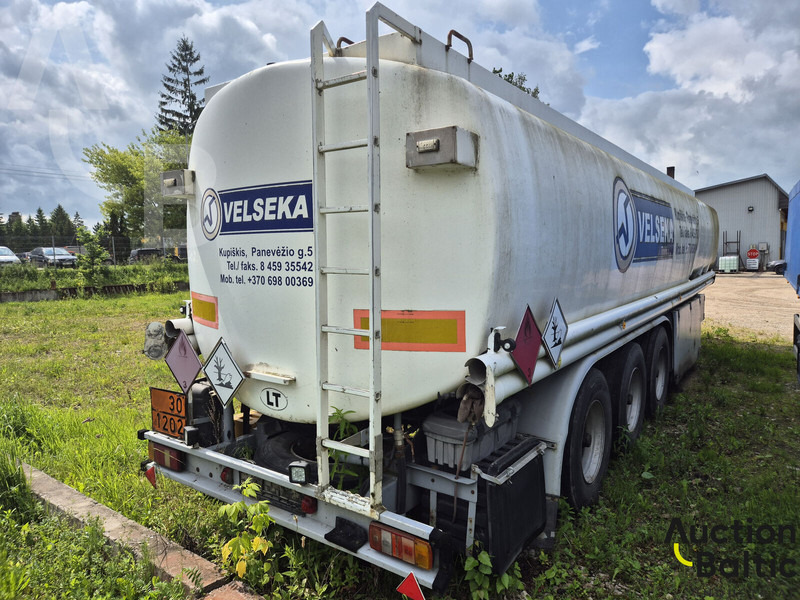 ELLINGHAUS - Semi-remorque citerne: photos 2 ELLINGHAUS - Semi-remorque citerne: photos 2