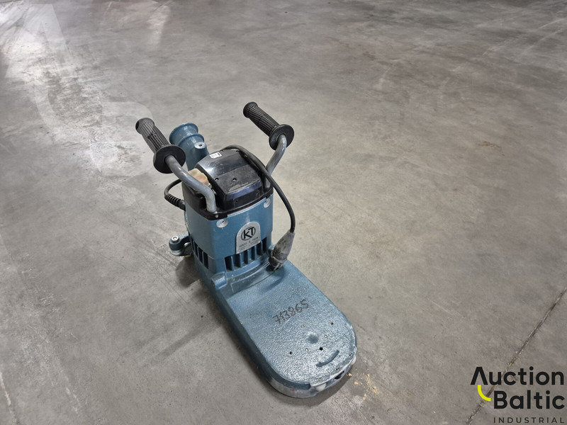 Kunzle & Tasin Pegasus - Engins de chantier: photos 3 Kunzle & Tasin Pegasus - Engins de chantier: photos 3