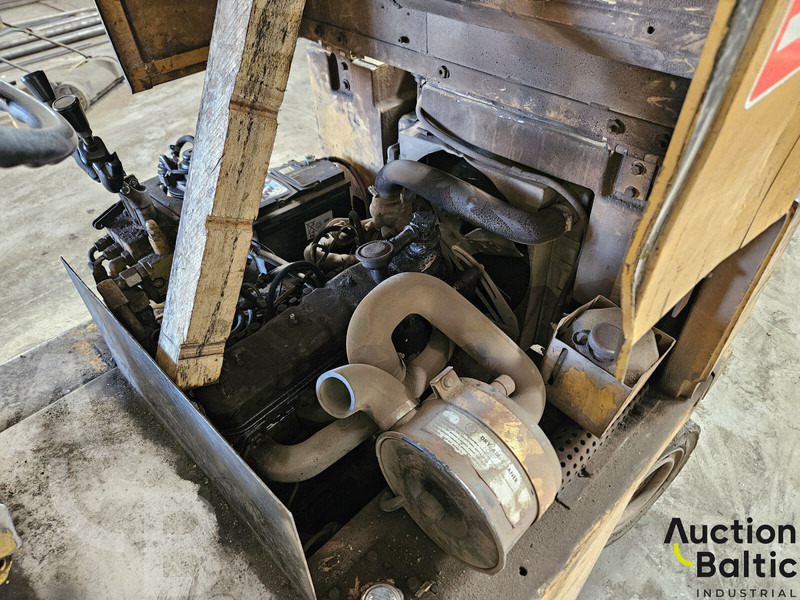 Chariot élévateur FORKLIFT: photos 12