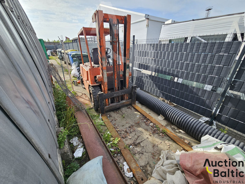 FORKLIFT - Chariot élévateur: photos 2 FORKLIFT - Chariot élévateur: photos 2