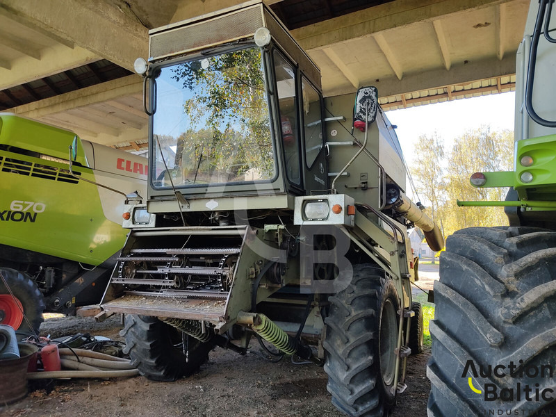 Fortschritt E 514 - Moissonneuse-batteuse: photos 2 Fortschritt E 514 - Moissonneuse-batteuse: photos 2