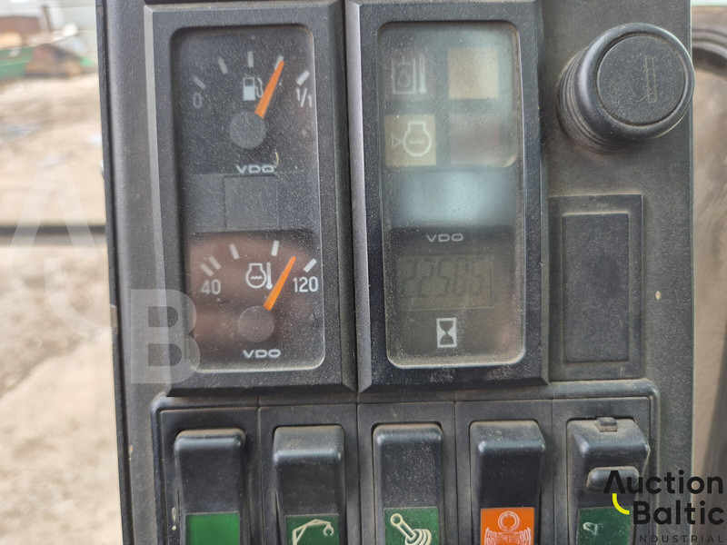 Pelle sur pneus Fuchs MHL 350: photos 7