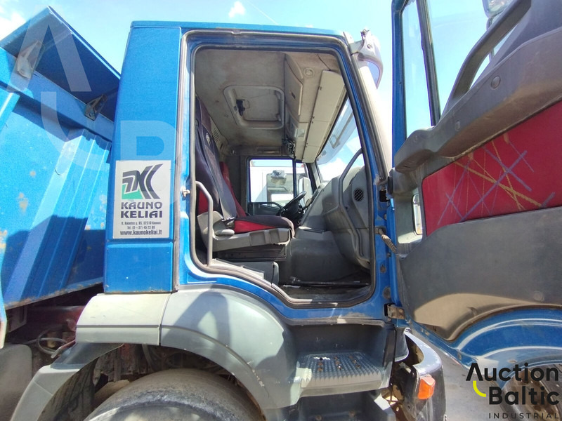 Camion benne Iveco 260 E44: photos 12 Camion benne Iveco 260 E44: photos 12