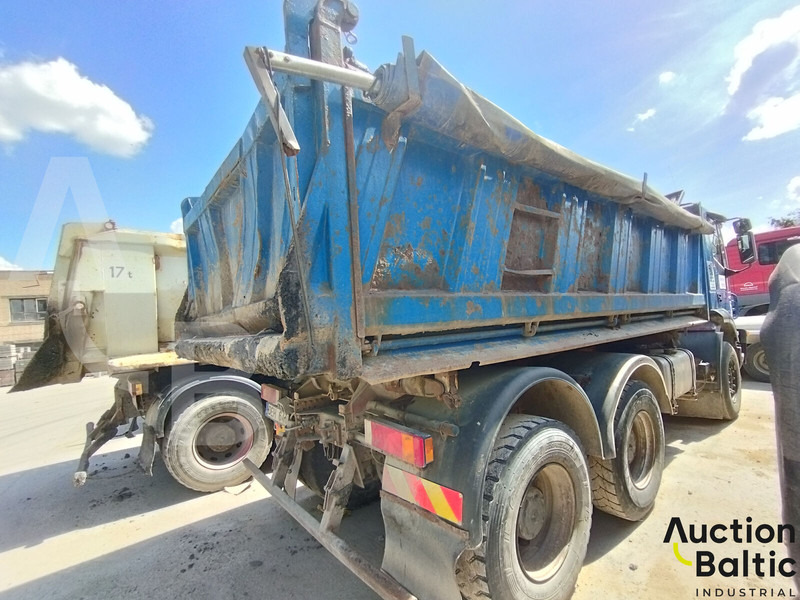 Camion benne Iveco 260 E44: photos 11 Camion benne Iveco 260 E44: photos 11