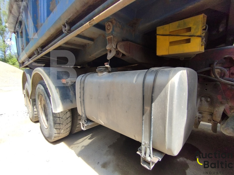 Camion benne Iveco 260 E44: photos 14 Camion benne Iveco 260 E44: photos 14