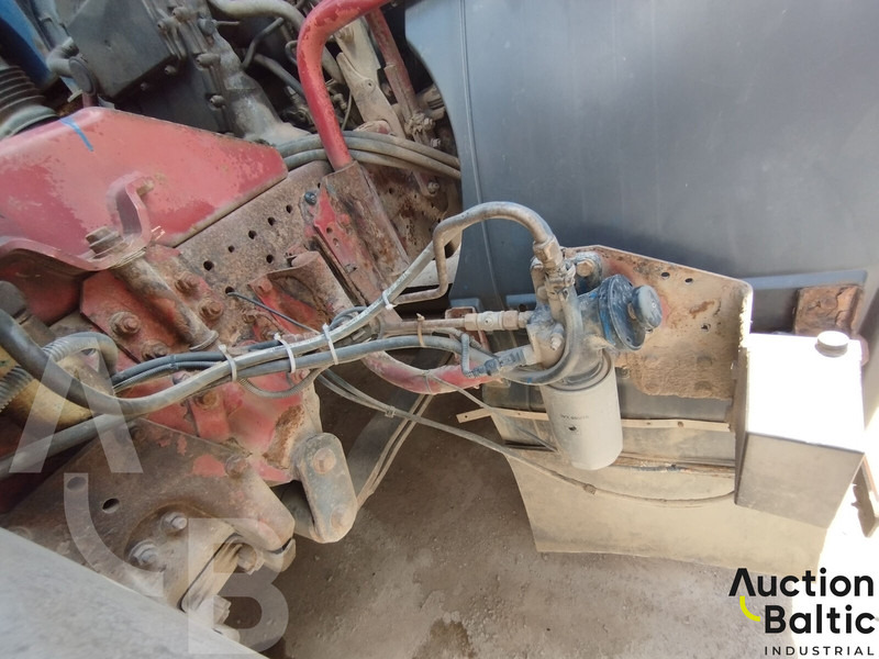 Camion benne Iveco 260 E44: photos 17 Camion benne Iveco 260 E44: photos 17