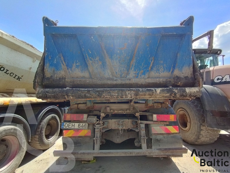 Camion benne Iveco 260 E44: photos 10 Camion benne Iveco 260 E44: photos 10