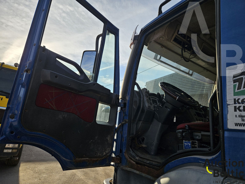 Iveco 260E44 - Camion benne: photos 5 Iveco 260E44 - Camion benne: photos 5