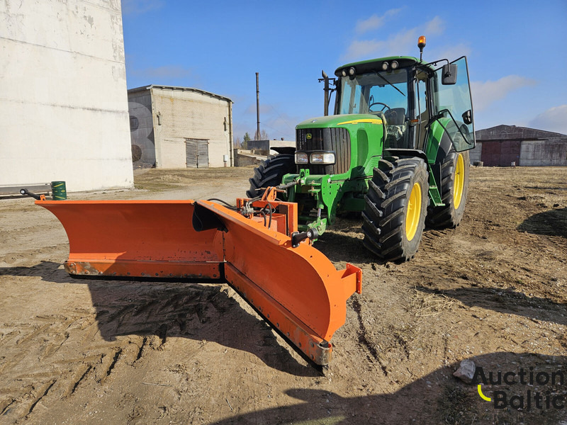 John Deere 6820 - Tracteur agricole: photos 1 John Deere 6820 - Tracteur agricole: photos 1