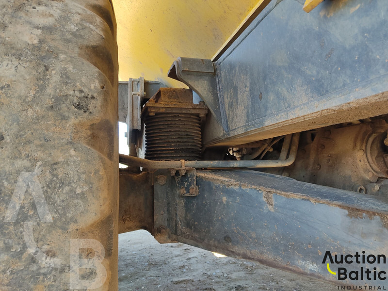 Tombereau articulé Komatsu HM400: photos 13 Tombereau articulé Komatsu HM400: photos 13