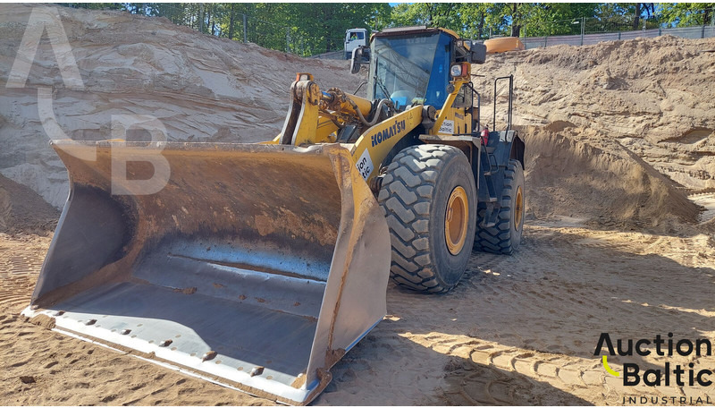 Komatsu WA470-5H - Chargeuse sur pneus: photos 1 Komatsu WA470-5H - Chargeuse sur pneus: photos 1