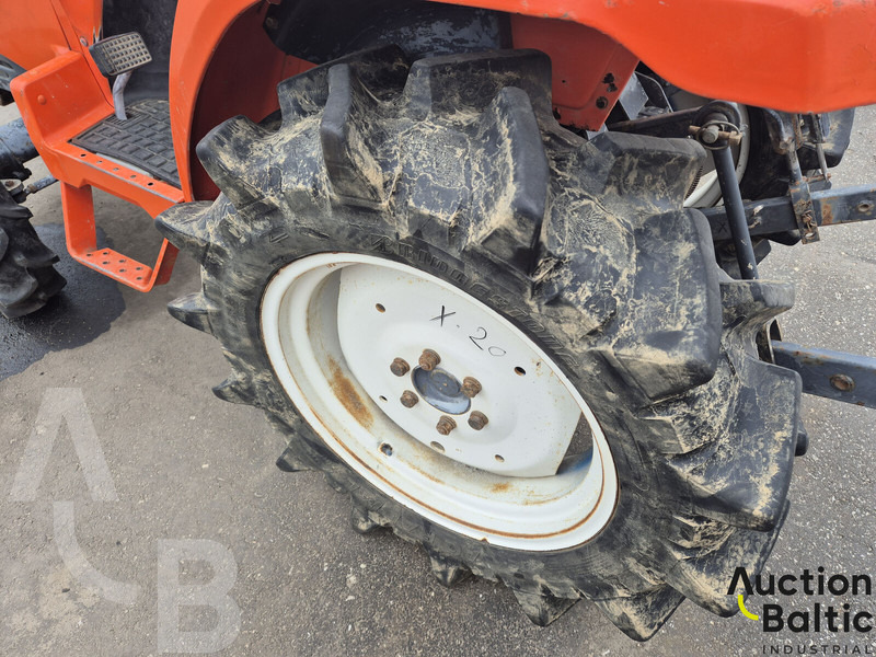 Tracteur agricole Kubota X 20 DT: photos 15