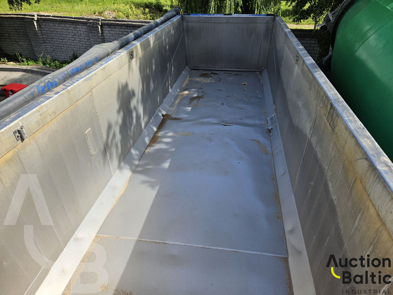 Langendorf SKA 24/30 - Semi-remorque rideaux coulissants: photos 5 Langendorf SKA 24/30 - Semi-remorque rideaux coulissants: photos 5
