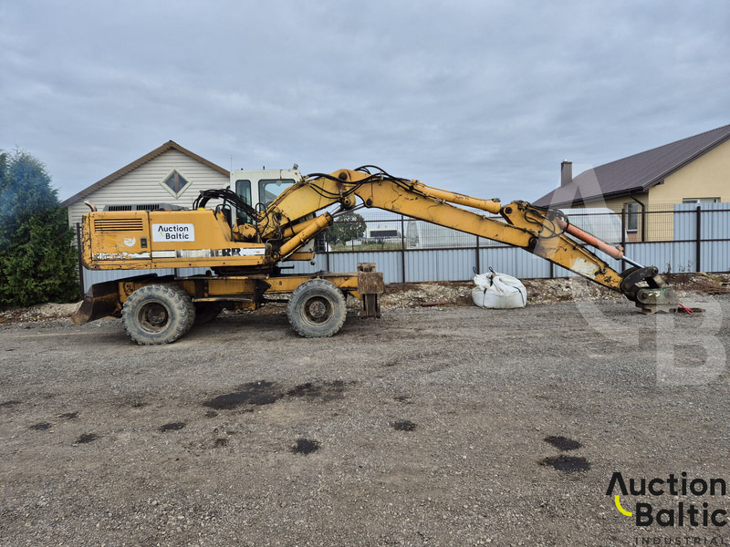 Liebherr A 902 Litronic - Pelle sur pneus: photos 3 Liebherr A 902 Litronic - Pelle sur pneus: photos 3