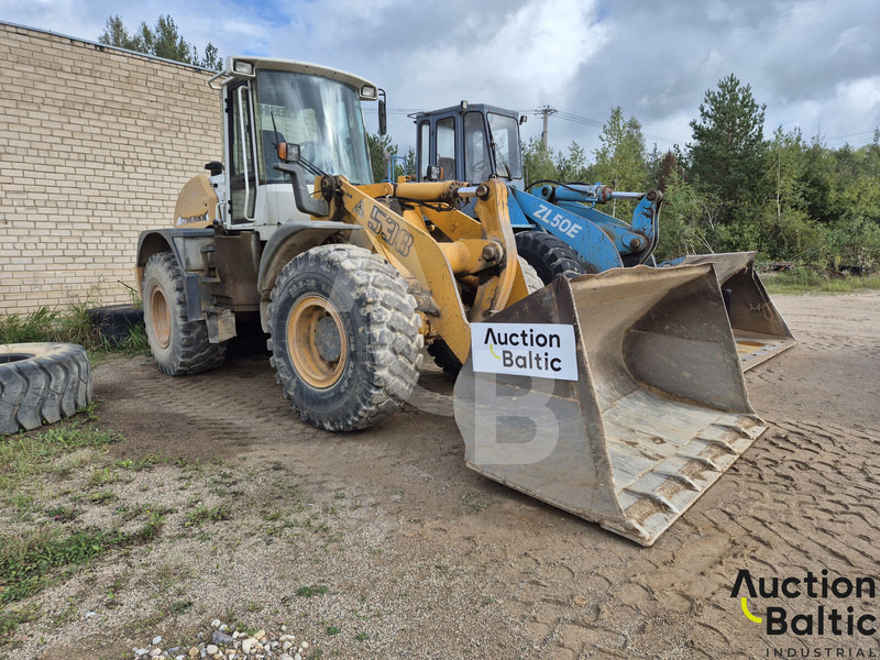 Liebherr L 538 - Chargeuse sur pneus: photos 1 Liebherr L 538 - Chargeuse sur pneus: photos 1
