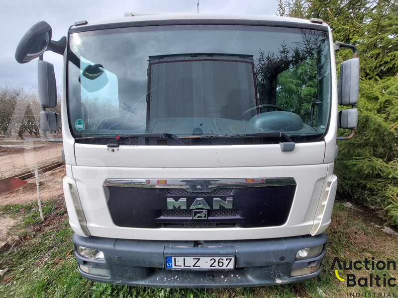 MAN TGL8.180 - Camion fourgon: photos 2 MAN TGL8.180 - Camion fourgon: photos 2