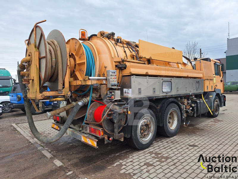 MAN TGS200 - Camion vidangeur: photos 3 MAN TGS200 - Camion vidangeur: photos 3