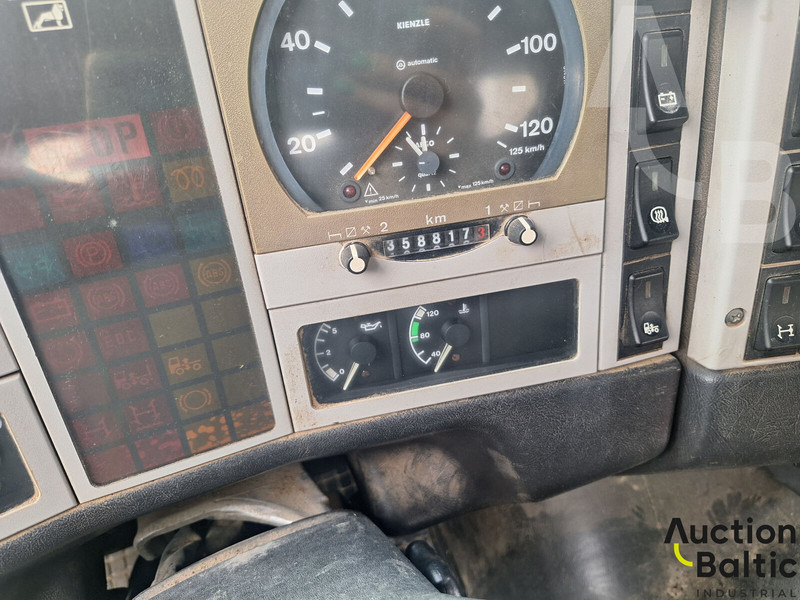 MAN TGS200 - Camion vidangeur: photos 5 MAN TGS200 - Camion vidangeur: photos 5