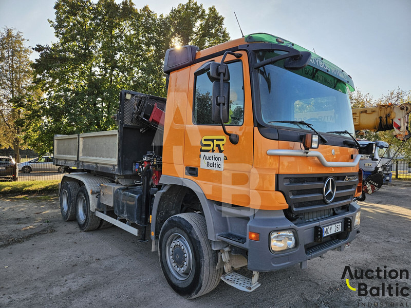 Mercedes-Benz Actros 1844 - Camion benne, Camion grue: photos 1 Mercedes-Benz Actros 1844 - Camion benne, Camion grue: photos 1