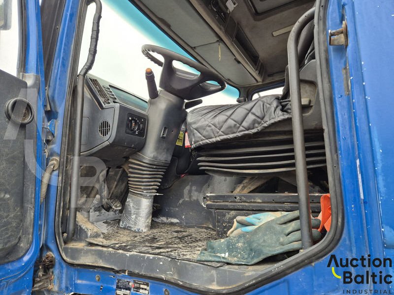 Pompe à béton stationnaire Mercedes-Benz Actros 3235: photos 6 Pompe à béton stationnaire Mercedes-Benz Actros 3235: photos 6