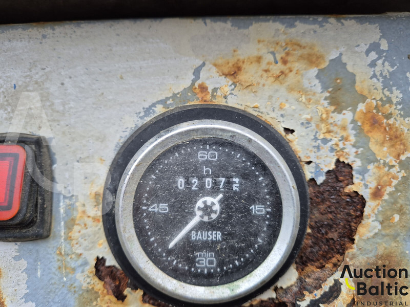 Pompe à béton stationnaire Mercedes-Benz Actros 3235: photos 15 Pompe à béton stationnaire Mercedes-Benz Actros 3235: photos 15