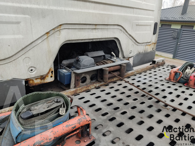 Remorqueuse Mercedes-Benz Atego 818L: photos 13