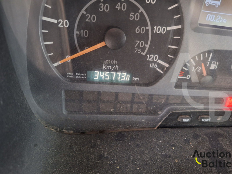 Mercedes-Benz Axor 2628 - Pompe à béton stationnaire: photos 5 Mercedes-Benz Axor 2628 - Pompe à béton stationnaire: photos 5