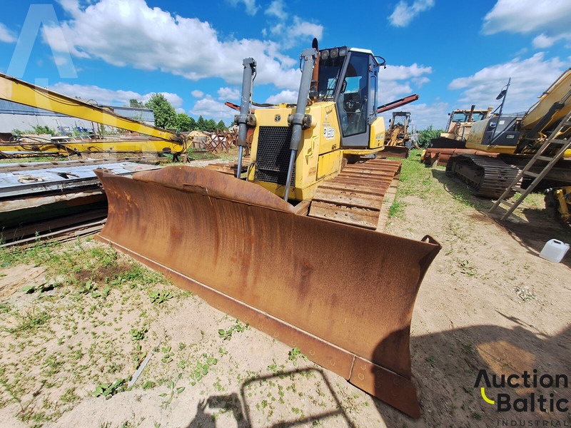 New Holland D 150 - Bulldozer: photos 2 New Holland D 150 - Bulldozer: photos 2