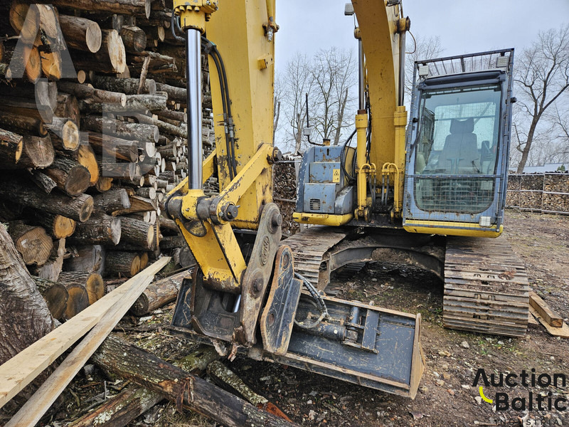 New Holland E 145 - Pelle sur chenille: photos 3 New Holland E 145 - Pelle sur chenille: photos 3