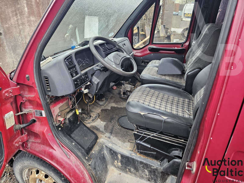 Peugeot Boxer 3G5 - Utilitaire plateau, Utilitaire double cabine: photos 5 Peugeot Boxer 3G5 - Utilitaire plateau, Utilitaire double cabine: photos 5
