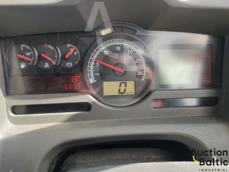 Renault Premium — crédit-bail Renault Premium: photos 6 Renault Premium — crédit-bail Renault Premium: photos 6