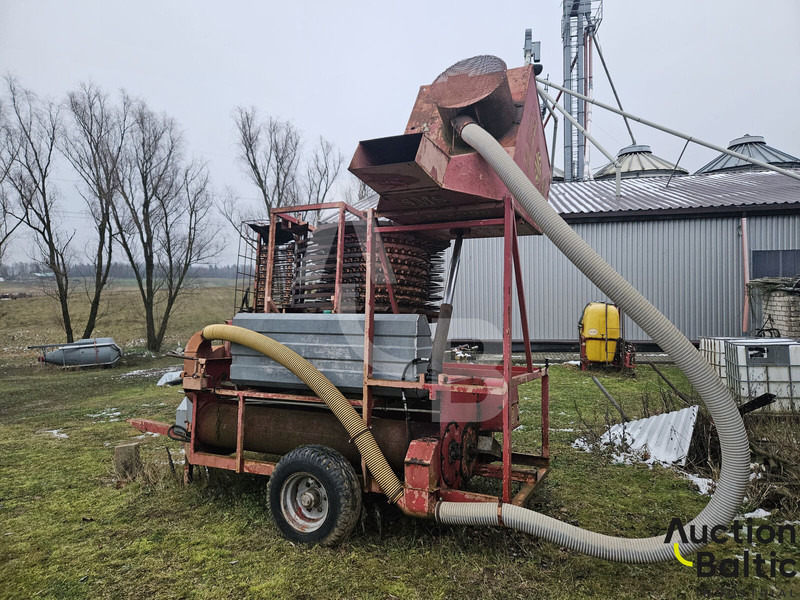 Selmaksan T.D.2900 - Moissonneuse-batteuse: photos 3 Selmaksan T.D.2900 - Moissonneuse-batteuse: photos 3